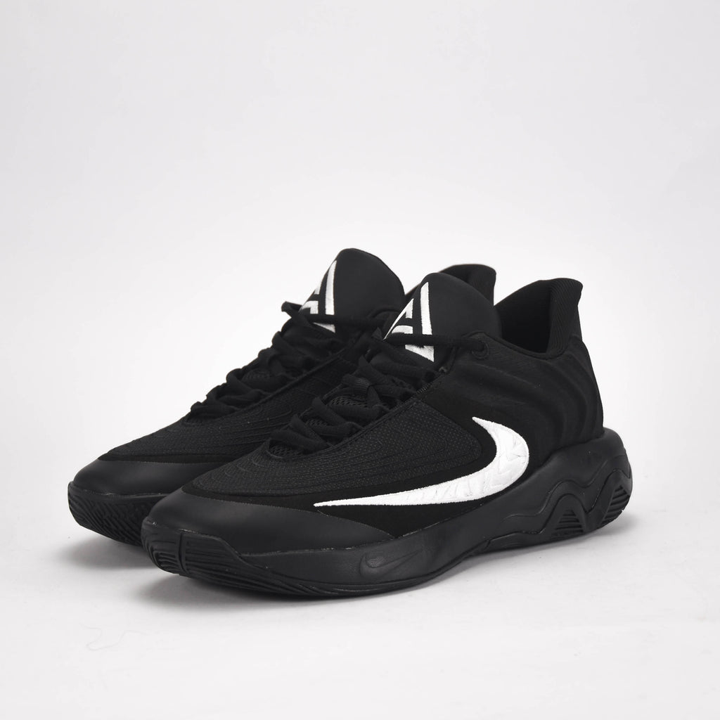 Nike Giannis Immortality 4 - La Vitesse Sur Le Terrain