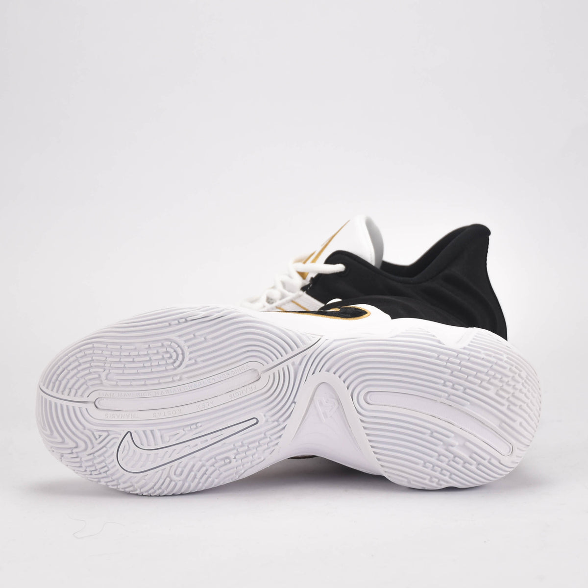 Nike Giannis Immortality 4 - La Vitesse Sur Le Terrain