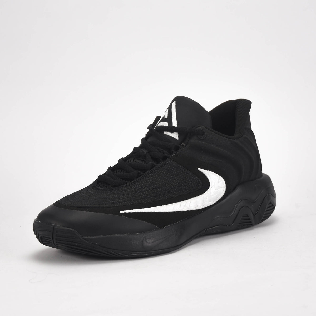 Nike Giannis Immortality 4 - La Vitesse Sur Le Terrain