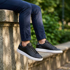 Baskets Hommes Adidas Advantage 2.0 vue de face en situation - BirdNova Algérie