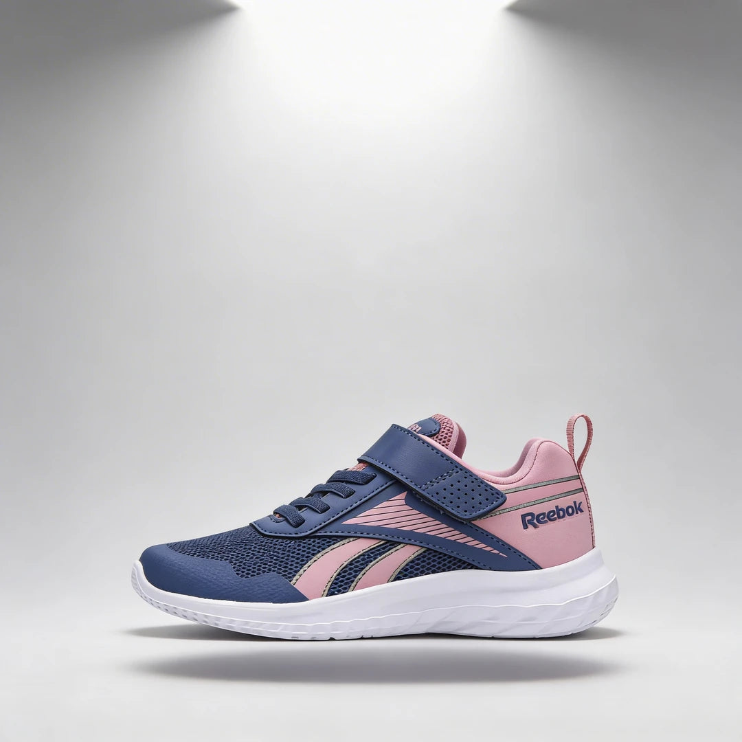 Baskets Enfant et Bébé Reebok Reebok Rush Runner 5 vue trois-quarts fond studio - BirdNova Algérie