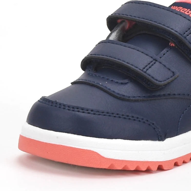 Baskets Enfant et Bébé Reebok Reebok WEEBOK CLASP LOW 2 détail sur le bout - BirdNova Algérie