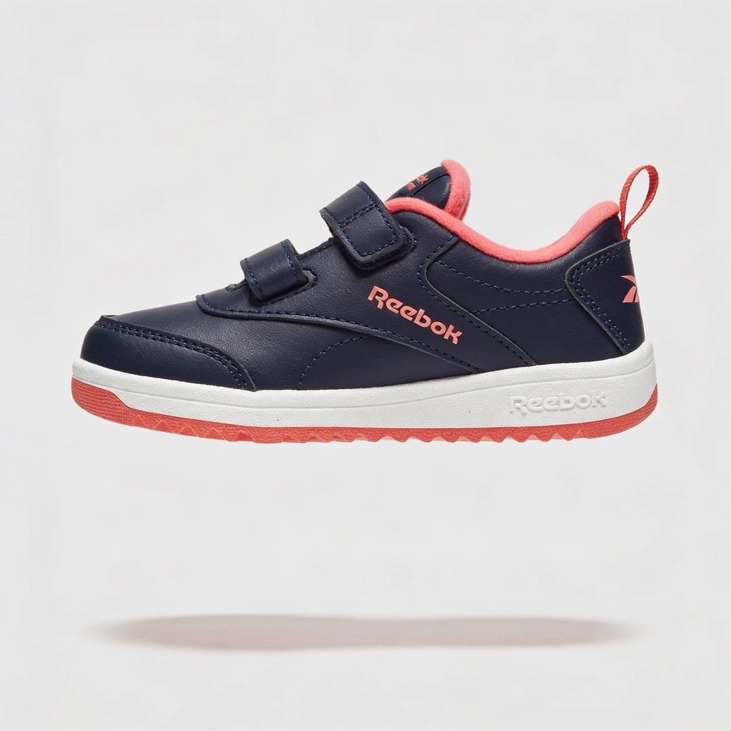 Baskets Enfant et Bébé Reebok Reebok Weebok Clasp Low 2 vue trois-quarts fond studio - BirdNova Algérie