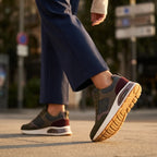 Baskets Femmes Safety jogger Shoes profil droit en situation - BirdNova Algérie