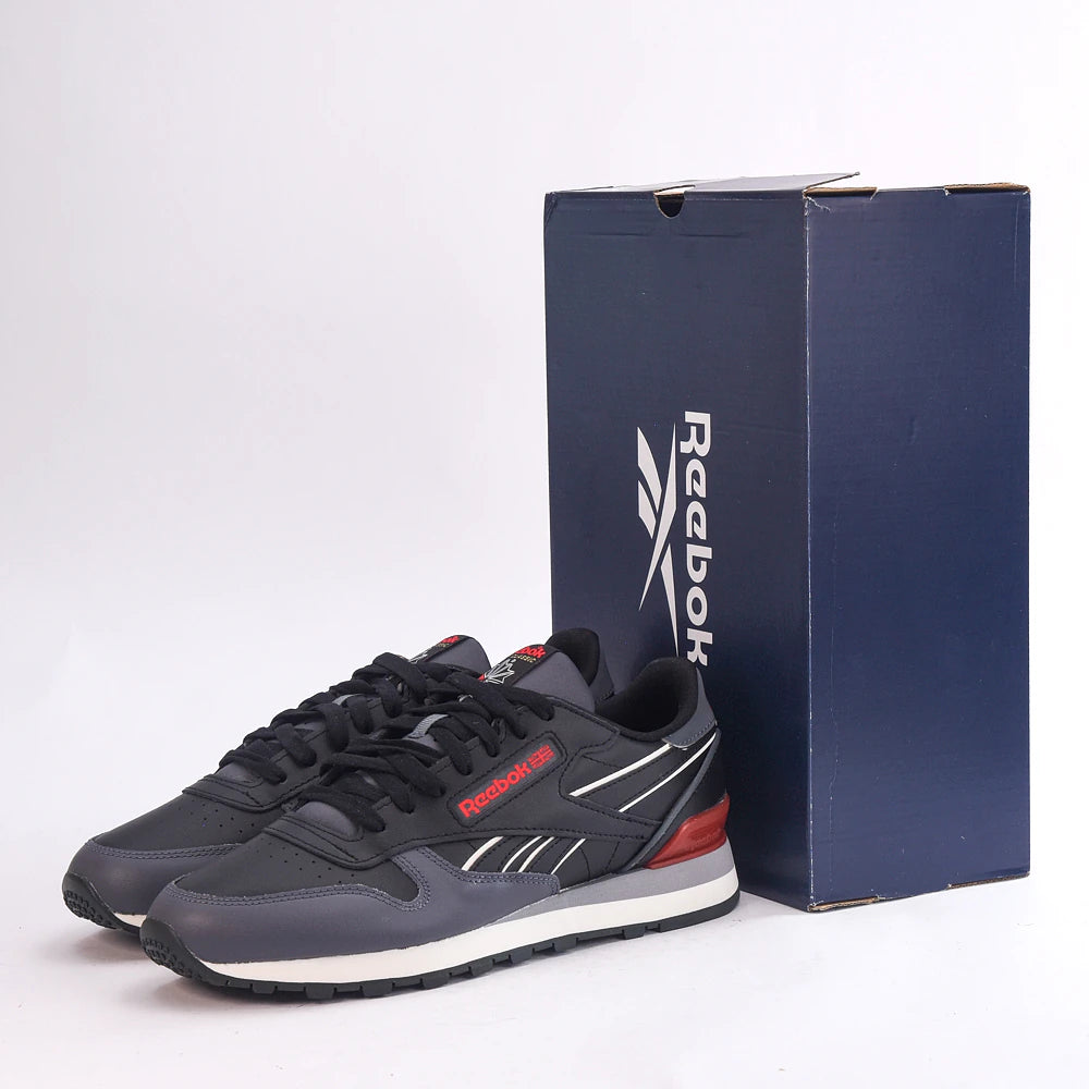 Baskets Hommes Reebok BASKET REEBOK CLASSIC LEATHER CLIP vue de face - BirdNova Algérie
