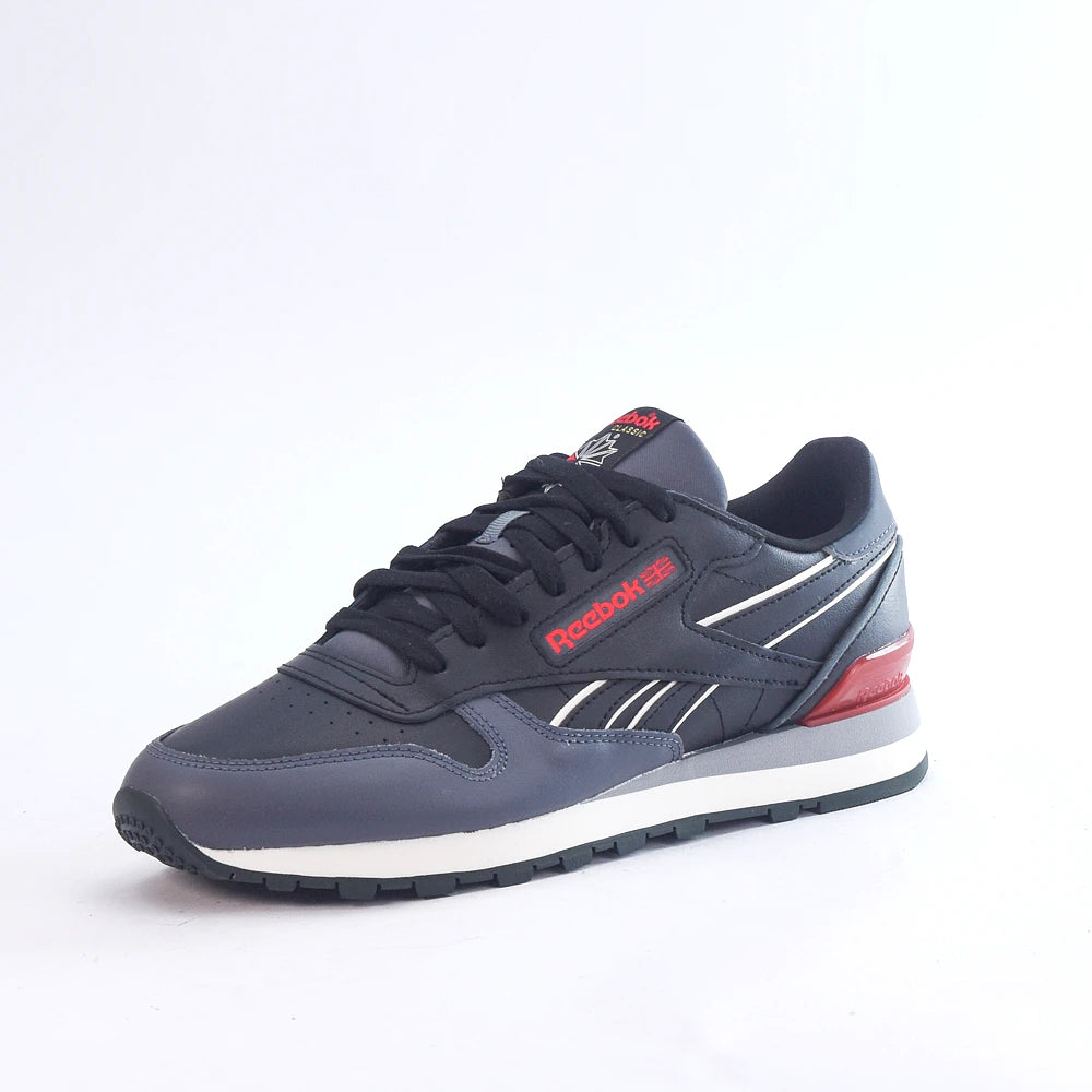 Baskets Hommes Reebok BASKET REEBOK CLASSIC LEATHER CLIP vue de profil droit - BirdNova Algérie