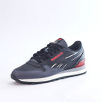 Baskets Hommes Reebok BASKET REEBOK CLASSIC LEATHER CLIP vue de profil droit - BirdNova Algérie