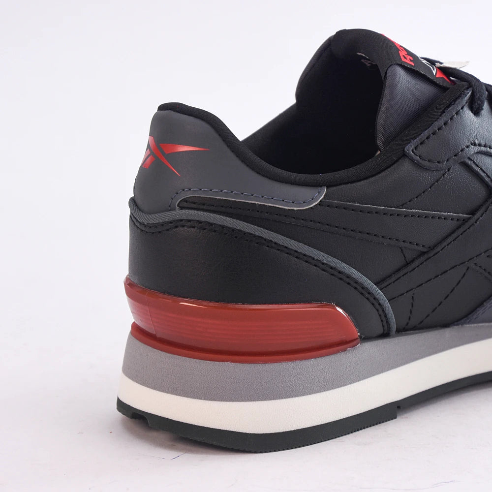 Détail des Baskets Hommes Reebok BASKET REEBOK CLASSIC LEATHER CLIP sur le talon - BirdNova Algérie
