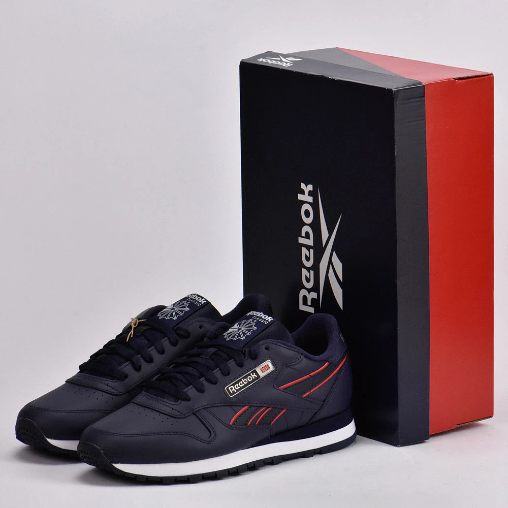Baskets Hommes Reebok REEBOK CLASSIC LEATHER NAVY/NAVY/WHITE vue de face - BirdNova Algérie