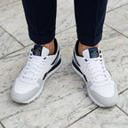 Baskets Hommes Reebok Classic Leather Clip Ftwwht/Purgry/Vecb vue de dessus en situation - BirdNova Algérie