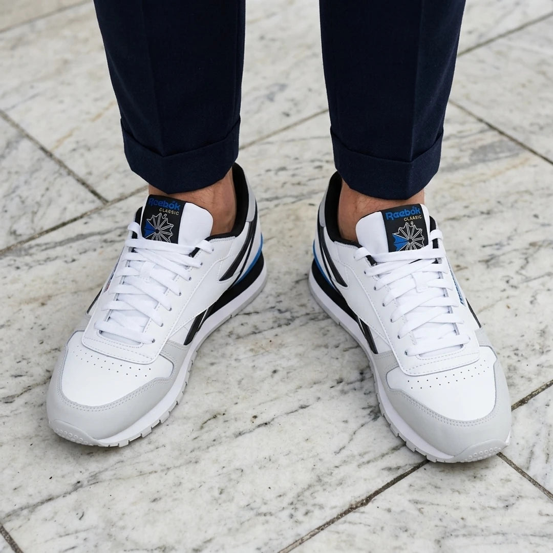 Baskets Hommes Reebok Classic Leather Clip Ftwwht/Purgry/Vecb vue de dessus en situation - BirdNova Algérie