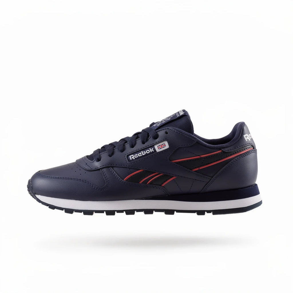 Baskets Hommes Reebok Reebok Classic Leather Navy/Navy/White profil gauche fond studio - BirdNova Algérie