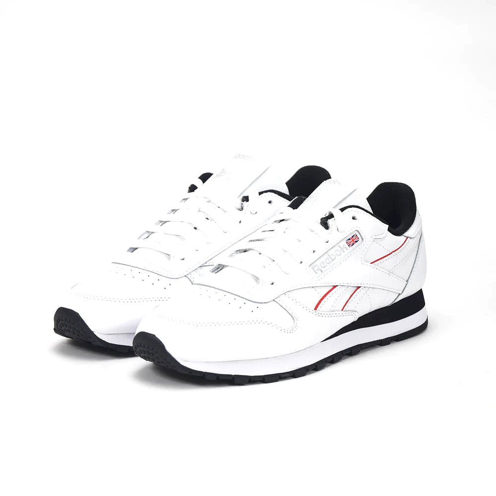 Baskets Hommes Reebok Classic Leather Unisex vue trois-quarts avant droit - BirdNova Algérie