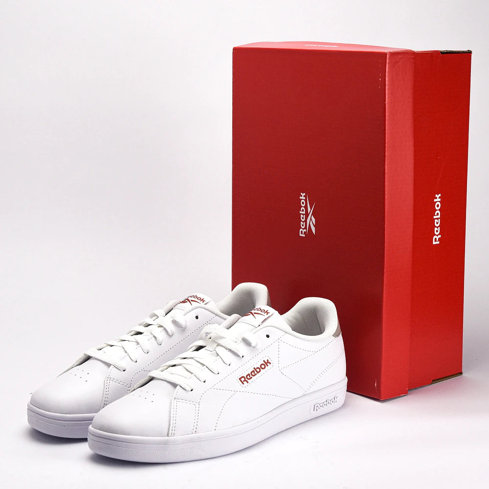 Baskets Hommes Reebok Court Clean vue trois-quarts - BirdNova Algérie