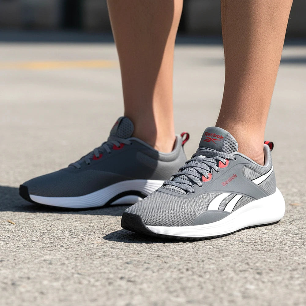 Détail logo Baskets Hommes Reebok REEBOK LITE PLUS 4 - BirdNova Algérie