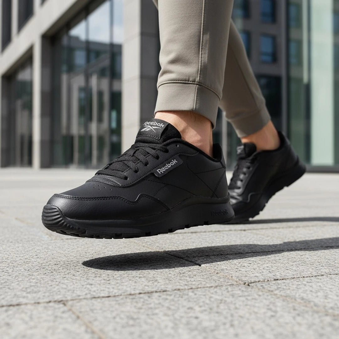 Baskets Hommes Reebok Ramble Black/Black/Grey5 profil gauche en situation - BirdNova Algérie