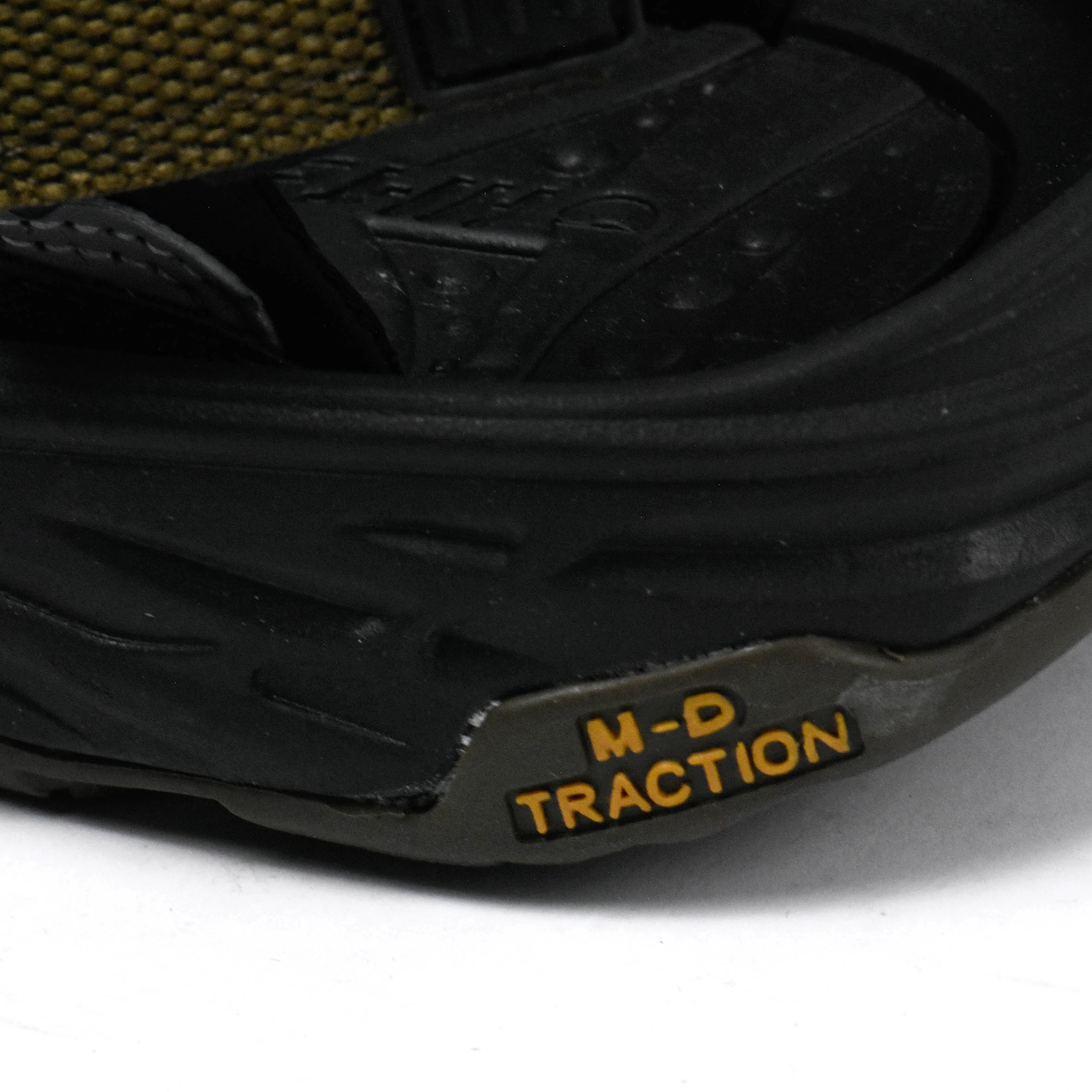 Sandales Hommes Hi-tec Hi Tec Ula Raft détail du marquage M-D TRACTION sur la semelle - BirdNova Algérie