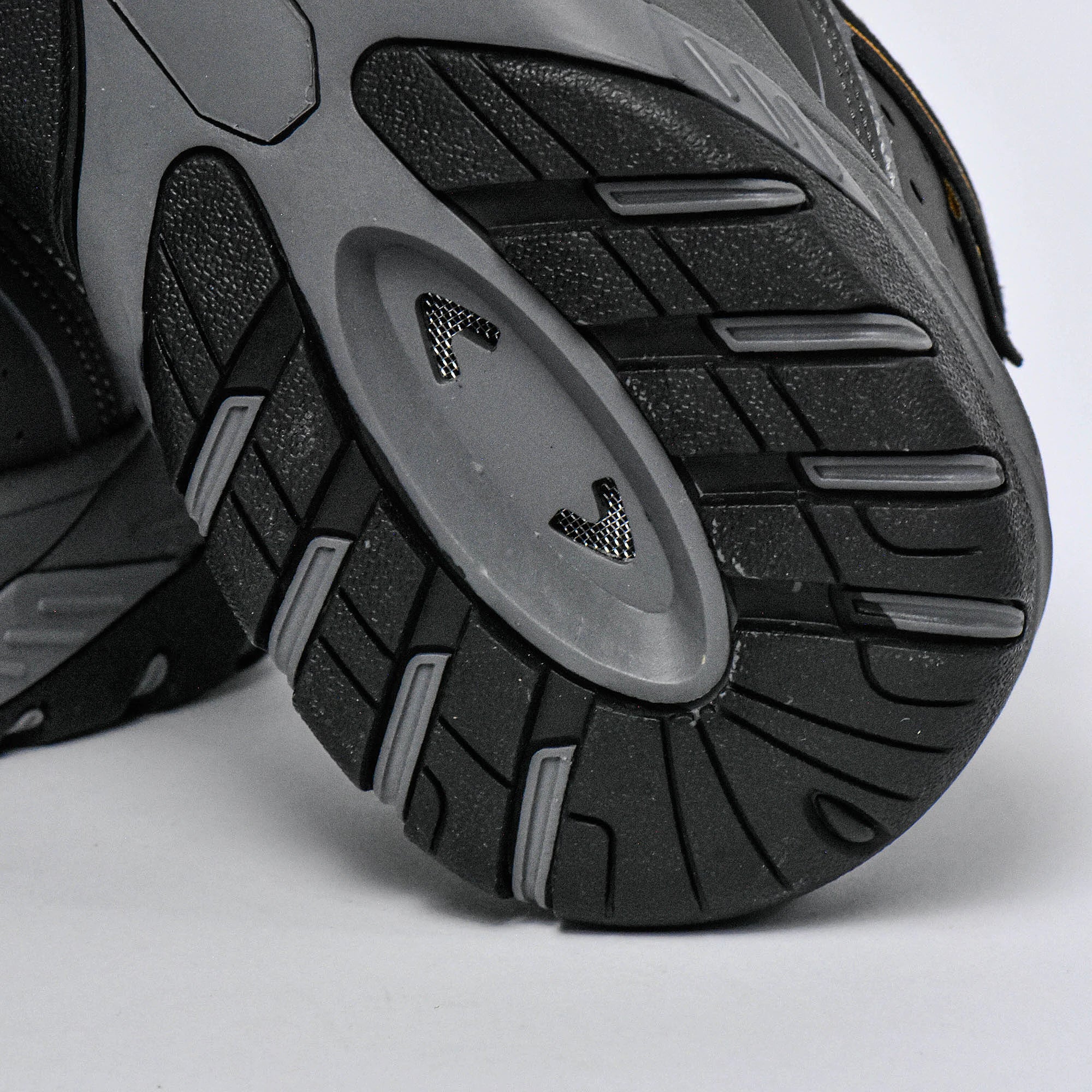 Détail de la semelle extérieure au talon des Sandales Hommes Hi-tec Tortola Sport Charcoal - BirdNova Algérie