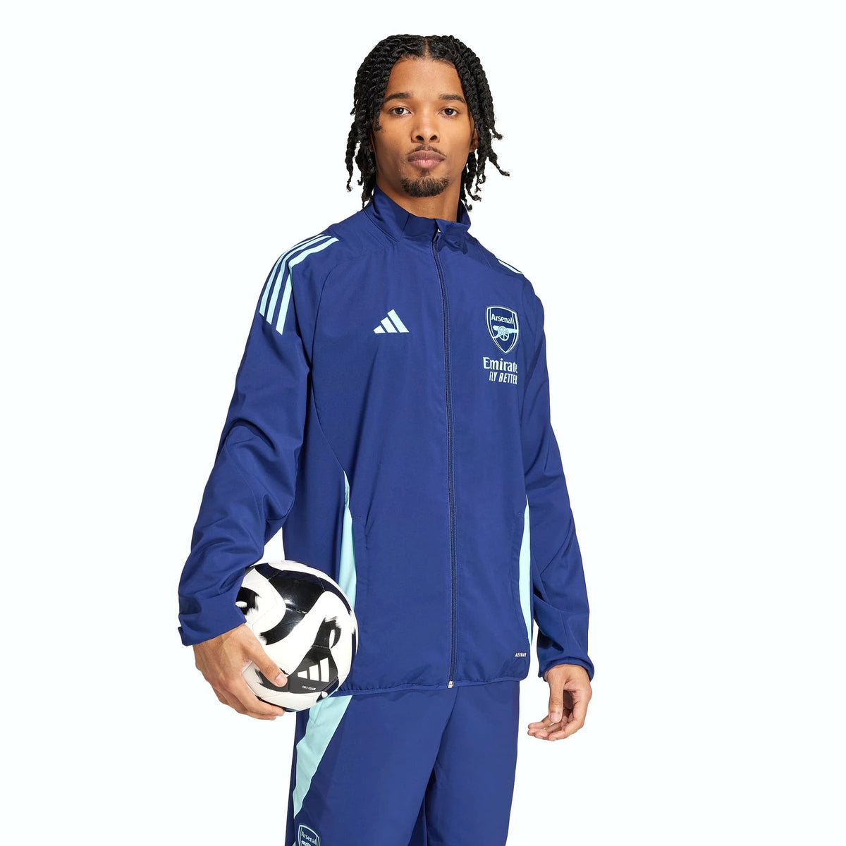 Adidas Veste Arsenal Marine, vue de trois quarts avec ballon, BirdNova Algérie